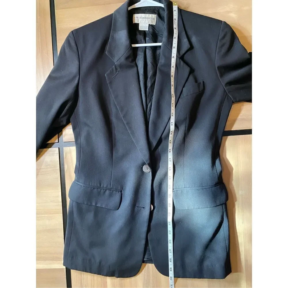 Liz Claiborne Suit Jacket‎
